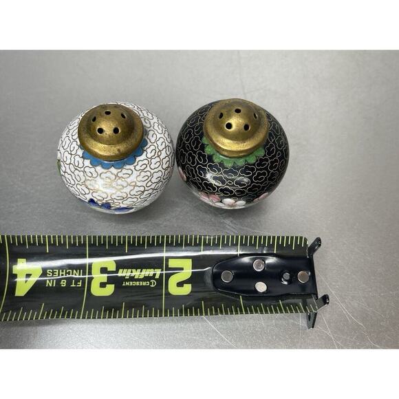 Vintage Cloisonne Enamel Brass Stacking Salt Pepper Shaker White Black - Picture 6 of 6